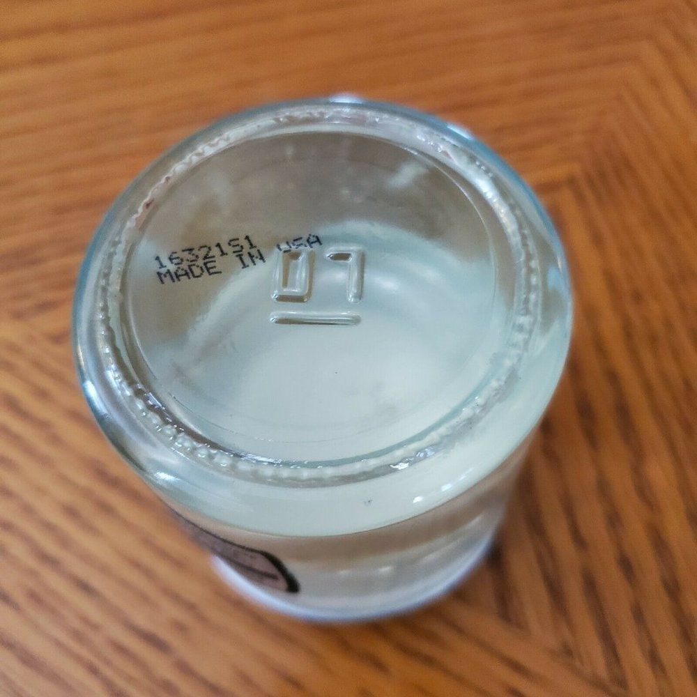 NEW Railcar Pomade Supreme Hold Sealed Made in USA Glass Jar 4 oz Firm Med Shine - Picture 4 of 5